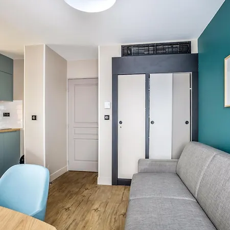 Appart'city Confort St Quentin En Yvelines - D'arcy Bois-dʼArcy