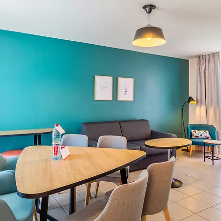 Aparthotel Appart'city Confort St Quentin En Yvelines - D'arcy 3*