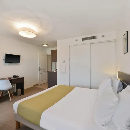 Aparthotel Appart'city Confort St Quentin En Yvelines - D'arcy Bois-dʼArcy