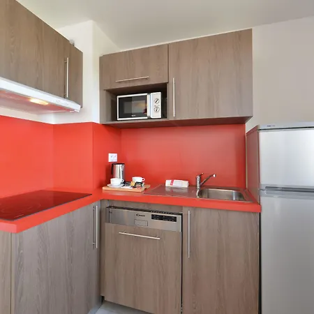 Ξενοδοχείο με διαμερίσματα Appart'city Confort St Quentin En Yvelines - D'arcy 3*