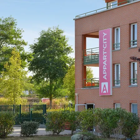 Appart'city Confort St Quentin En Yvelines - D'arcy Bois-dʼArcy