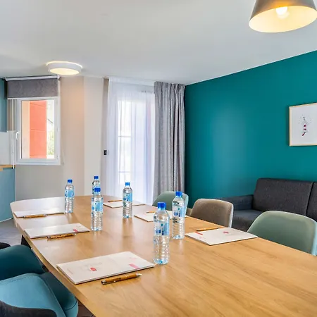 Appart'city Confort St Quentin En Yvelines - D'arcy 3* Bois-dʼArcy
