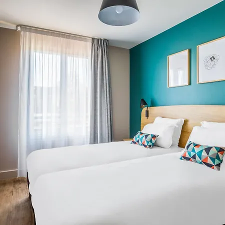 Appart'city Confort St Quentin En Yvelines - D'arcy Aparthotel Bois-dʼArcy