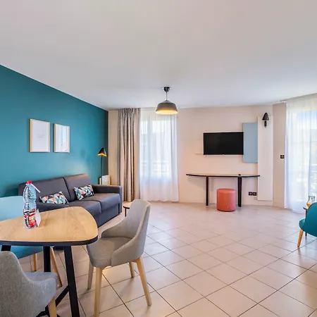 Appart'city Confort St Quentin En Yvelines - D'arcy 3*